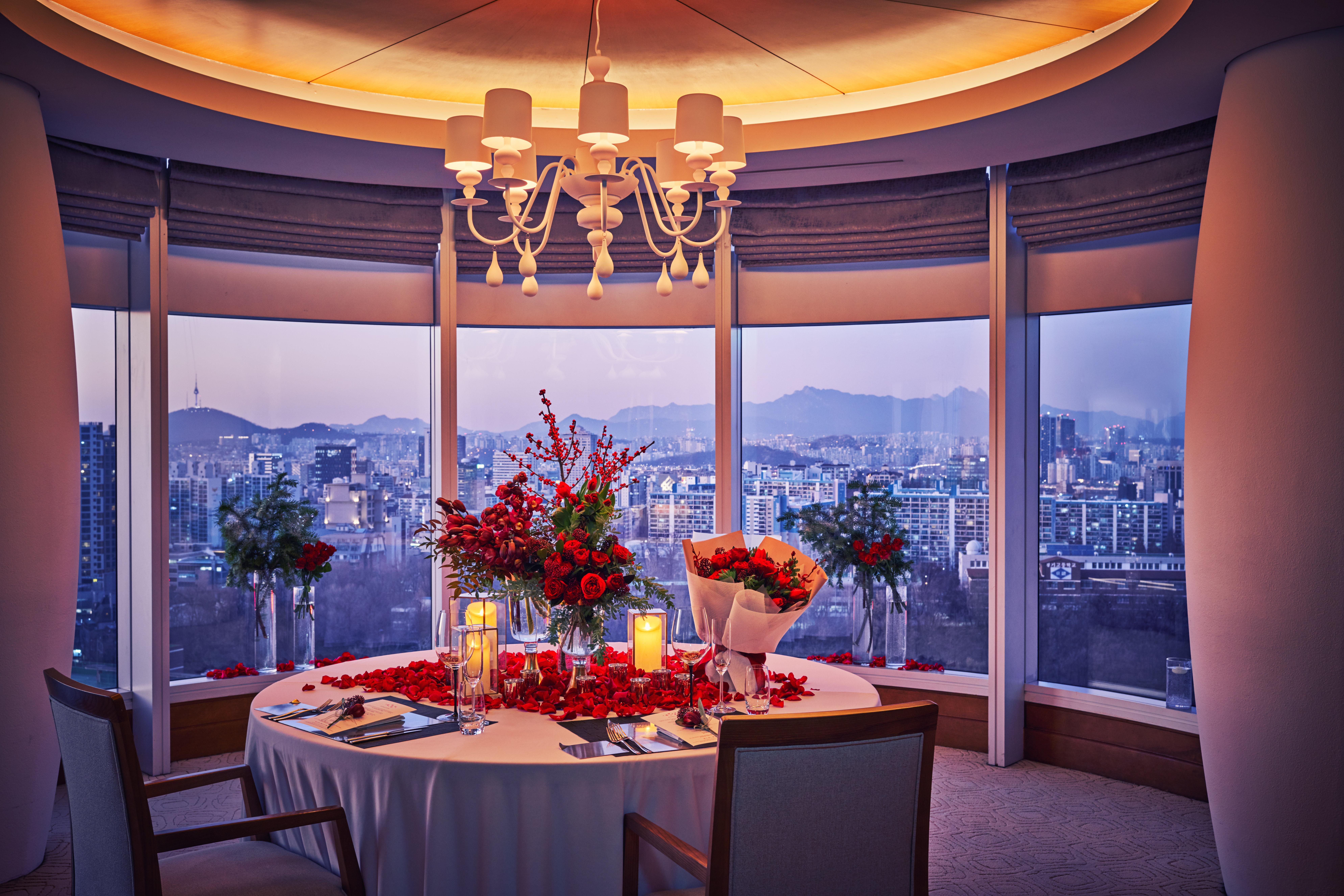 فندق إنتركونتيننتال سيول كويكس المظهر الخارجي الصورة The dining room