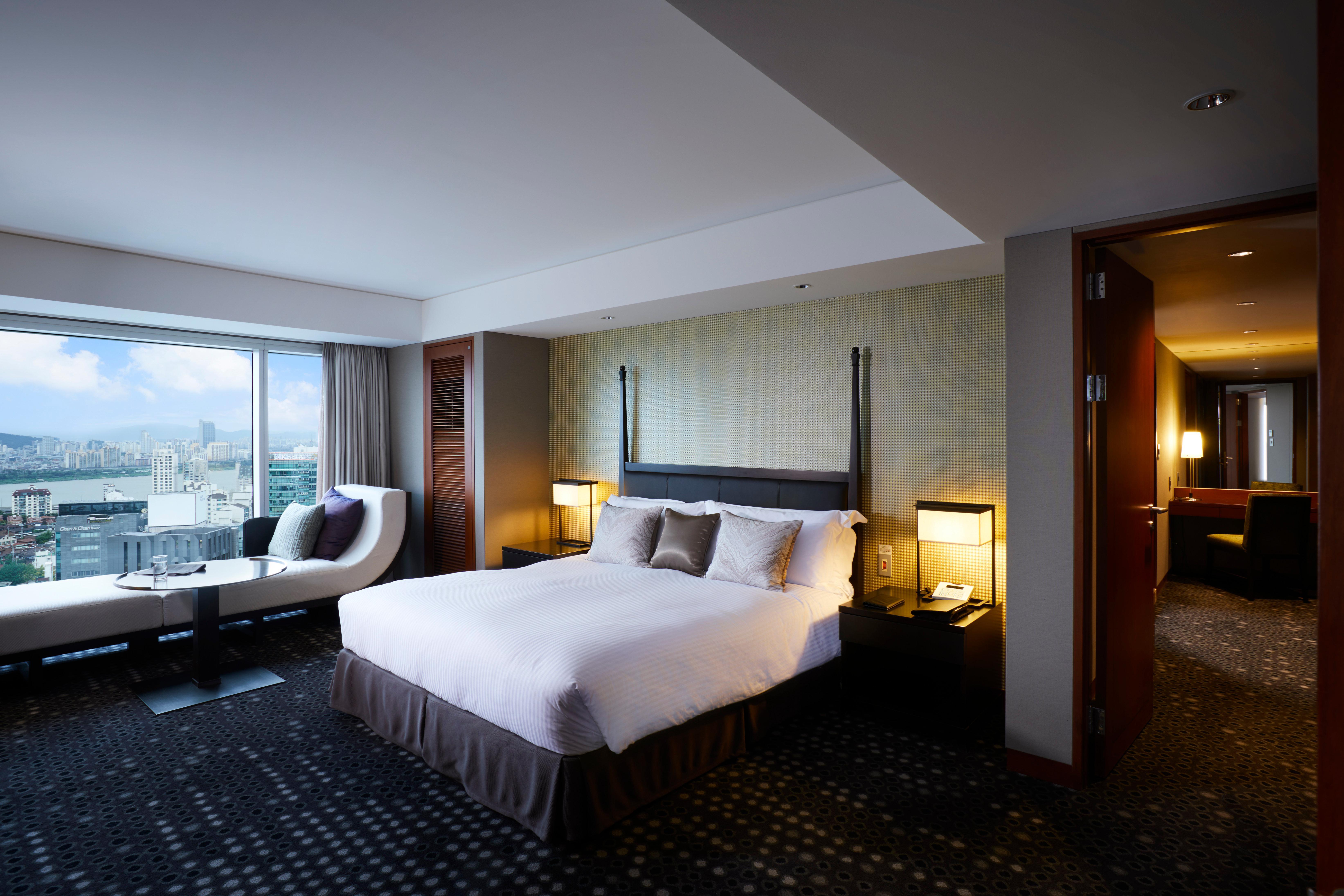 فندق إنتركونتيننتال سيول كويكس المظهر الخارجي الصورة A bedroom at the hotel